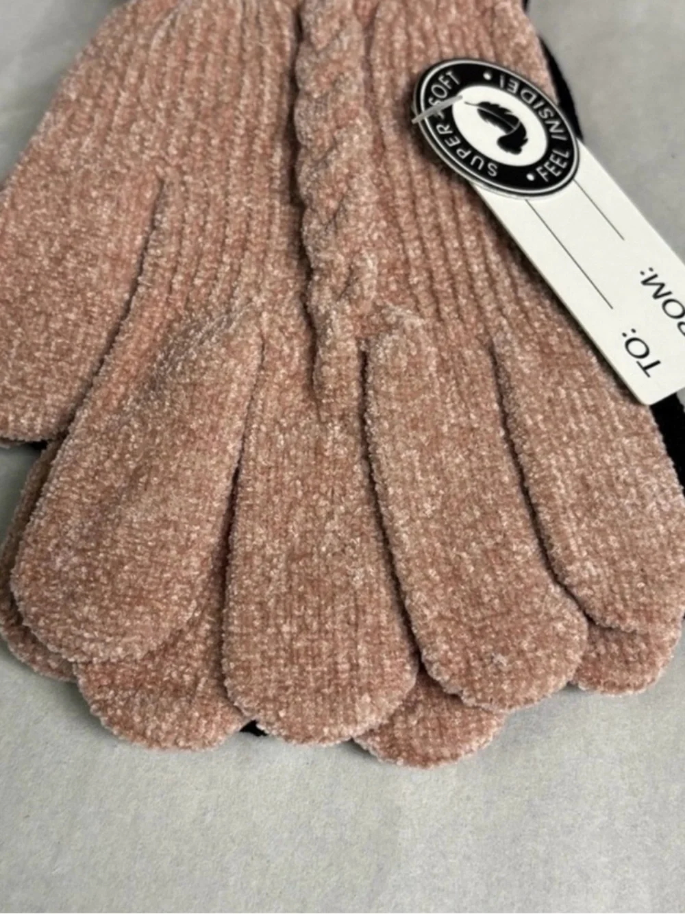 New Tahari Gloves 2 Pairs Set Women’s Pink & Black Knit Casual Winter Preppy
